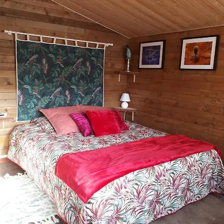 Le Cruzoul Bed and breakfast 3*